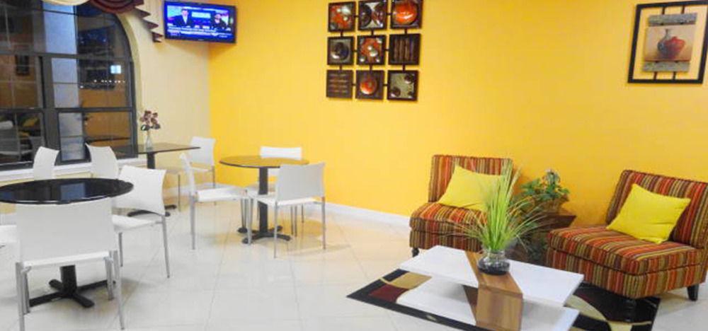 Winnie Inn And Suites מראה חיצוני תמונה